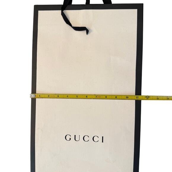 Lot of 3 Gucci Shopping Bags – Large & Medium Sizes with Ribbon Handles - Picture 5 of 8